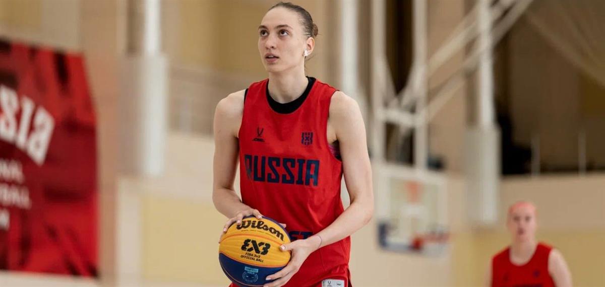 Мария Ушакова выступила на "МЕГА Баскете 3х3 Лето"