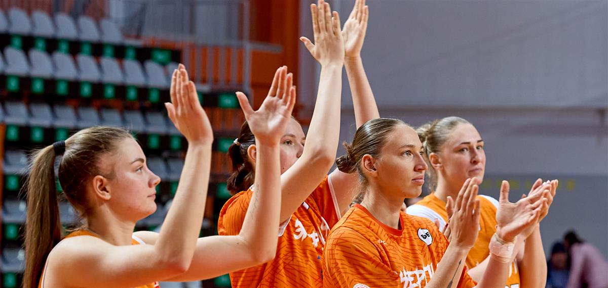 Онлайн-продажа билетов на игру с "Нефтяником-Титан"