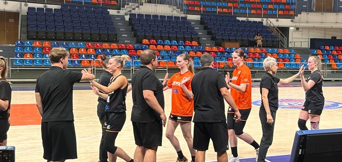 Контрольная игра с бронзовым призером