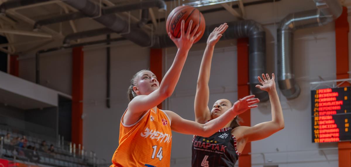 После большого перерыва соперник не оставил шансов "Энергии"