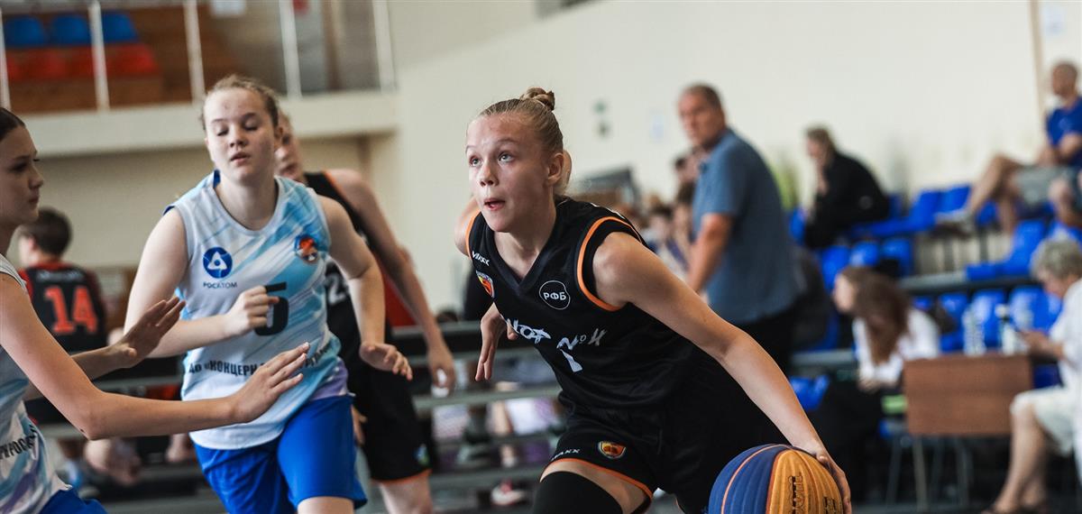 Серебро и бронза в Школьной лиге 3x3
