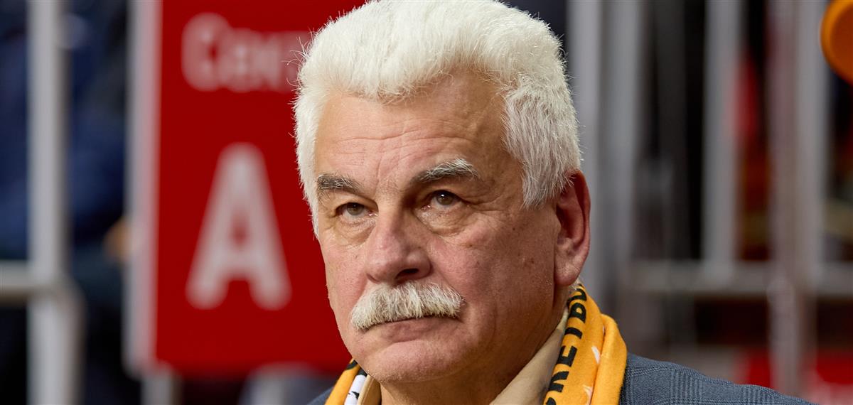 Евгений Снигирёв: "Мы уже огорчаемся результатом в гостевом поединке с бронзовым призером чемпионата страны"