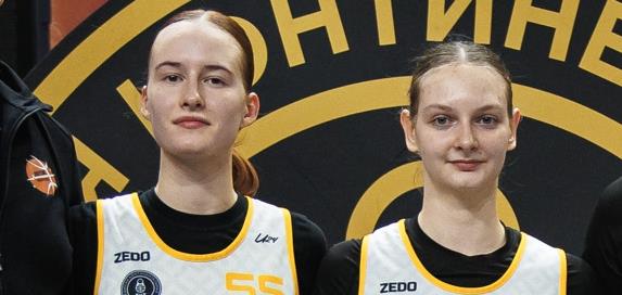 Поздравляем двух "тигриц"!