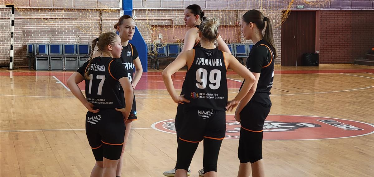 Во второй игре не оставили шансов "Спартаку-2"