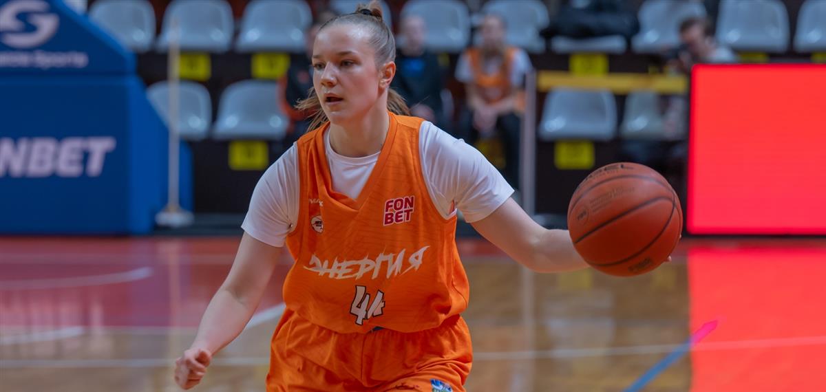 Елисеева в лидерах по нескольким компонентам